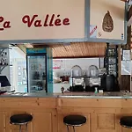 Camping Mobil Accessible Pour 4 Pers. - Api-1-52-2145