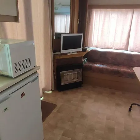 Кемпинг Mobil Accessible Pour 4 Pers. - Api-1-52-2145