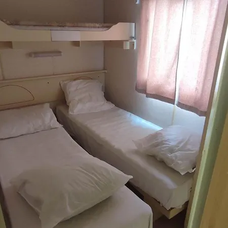 Mobil Accessible Pour 4 Pers. - Api-1-52-2145 Кемпинг *