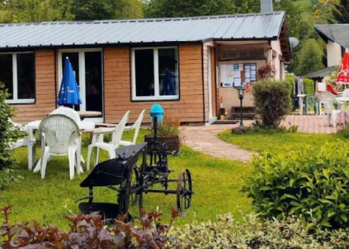 Mobil Accessible Pour 4 Pers. - Api-1-52-2145 * La Tour-d'Auvergne